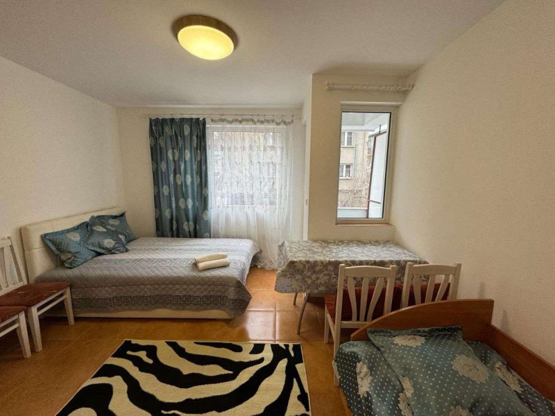 K pronájmu  Studio Varna , Centar , 40 m2 | 23847416 - obraz [4]
