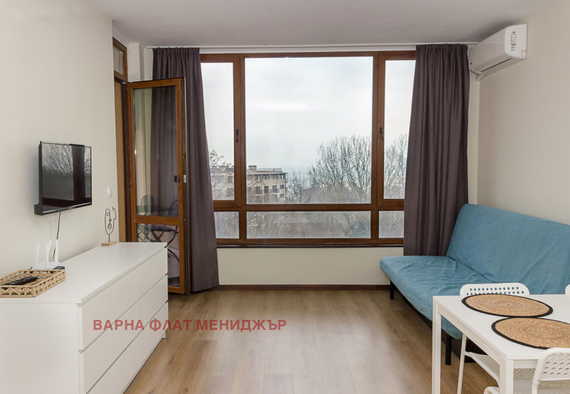 Te huur  1 slaapkamer Varna , k.k. Tsjajka , 45 m² | 60893982