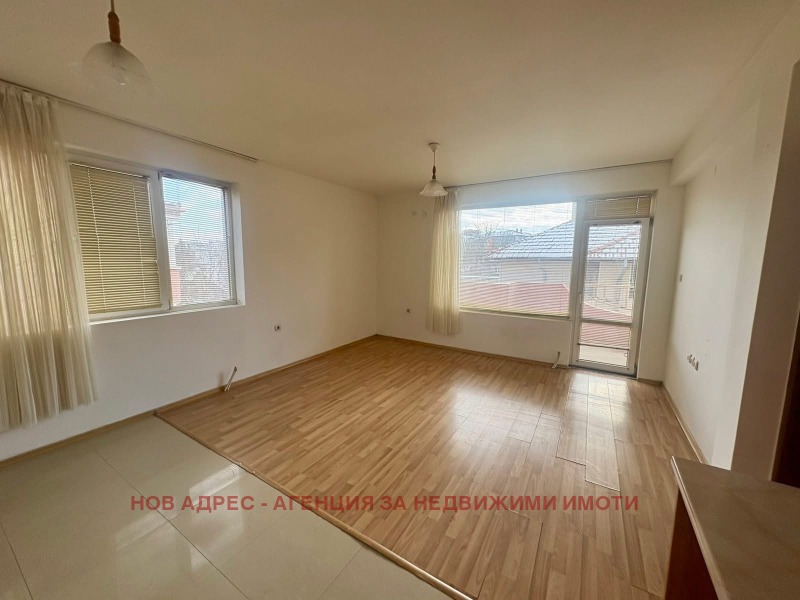 Дава под наем 2-СТАЕН, гр. Търговище, Вароша