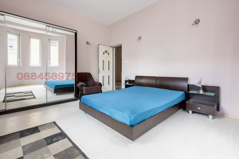 Дава под наем 3-СТАЕН, гр. София, Център, снимка 6 - Апартаменти - 52632252