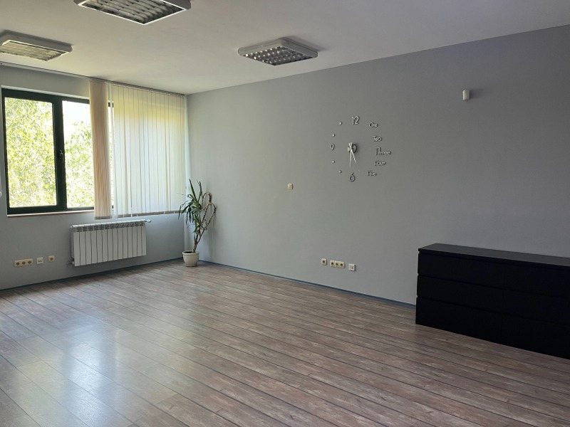 A louer  Bureau Sofia , Lozenets , 70 m² | 35487665 - image [2]