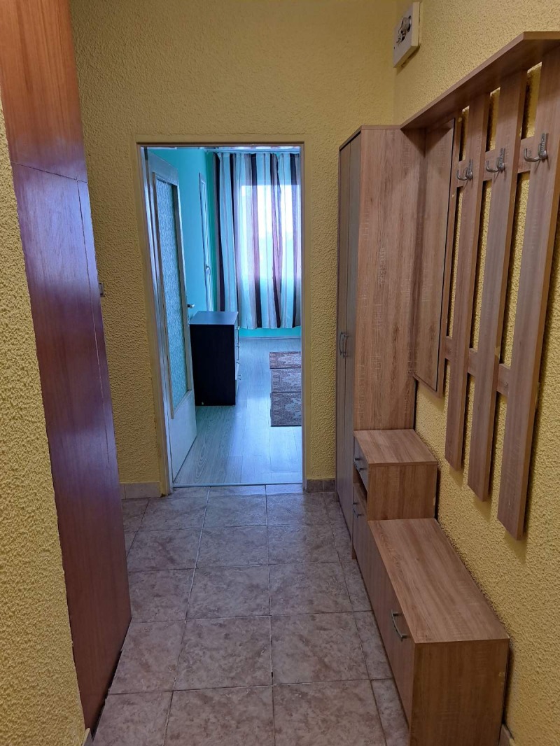 Til leje  1 soveværelse Stara Zagora , Tsentar , 62 kvm | 98477326