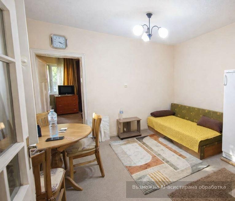 Дава под наем КЪЩА, гр. Варна, Зимно кино Тракия, снимка 2 - Къщи - 53453303