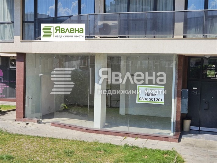 Te huur  Winkel Sofia , Ljulin 2 , 61 m² | 28321926