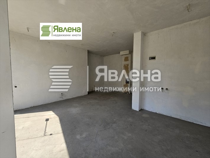 Te huur  Winkel Sofia , Ljulin 2 , 61 m² | 28321926 - afbeelding [3]