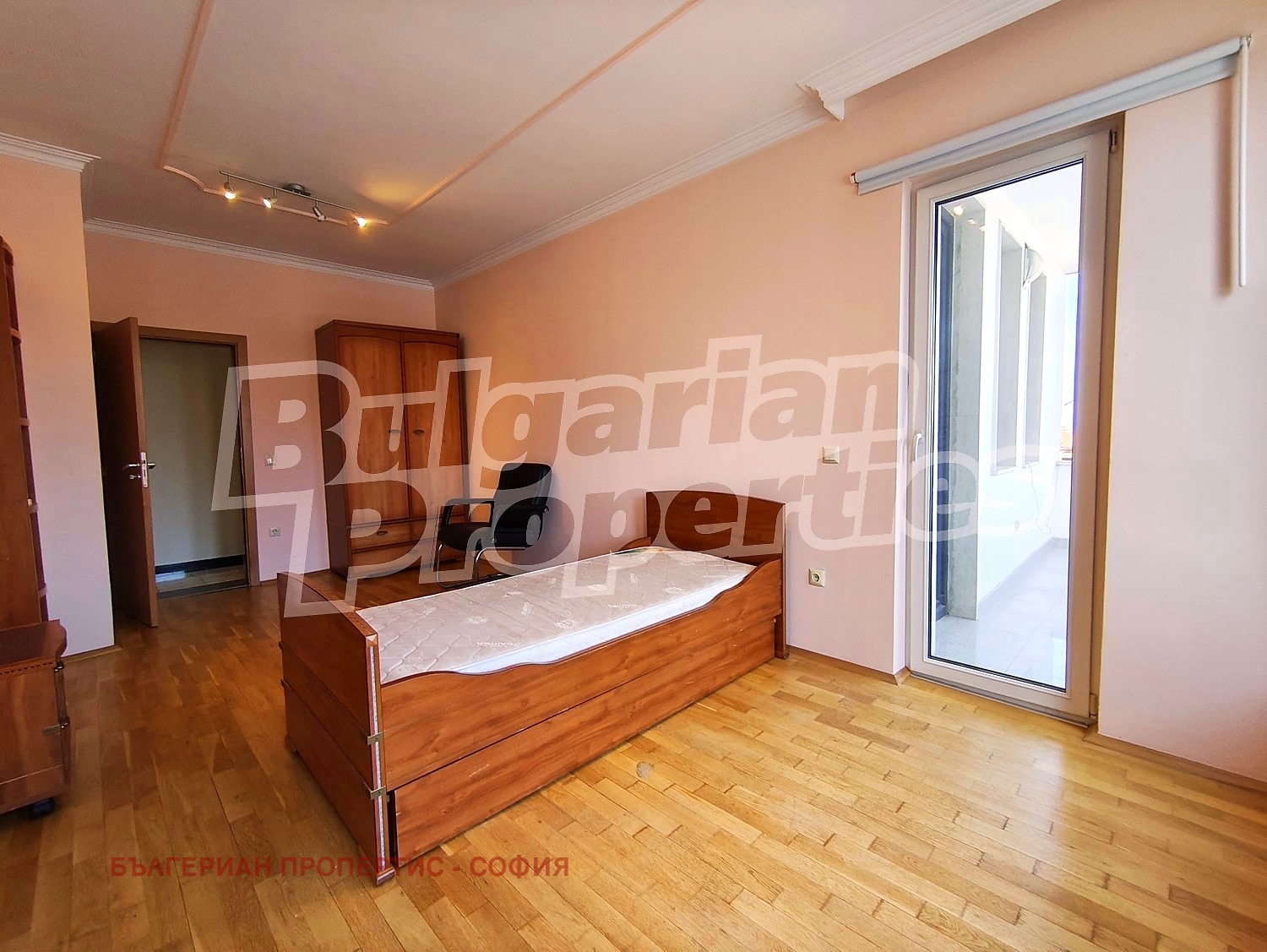 Дава под наем ЕТАЖ ОТ КЪЩА, гр. София, Драгалевци, снимка 12 - Етаж от къща - 53889062