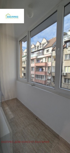 2 Schlafzimmer Belite brezi, Sofia 16