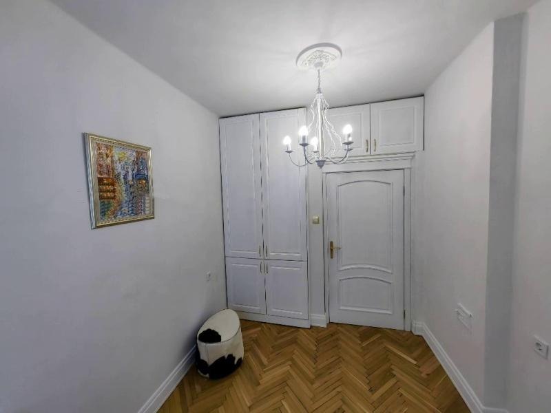 De inchiriat  2 dormitoare Sofia , Țentâr , 75 mp | 96449260 - imagine [10]