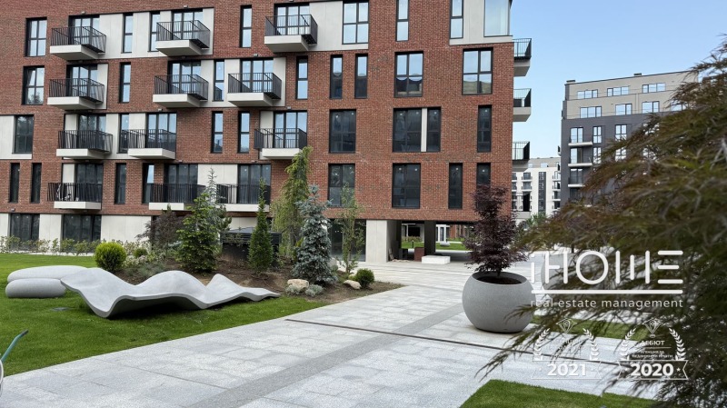 Da affittare  Ufficio Sofia , Krasno selo , 92 mq | 11873032