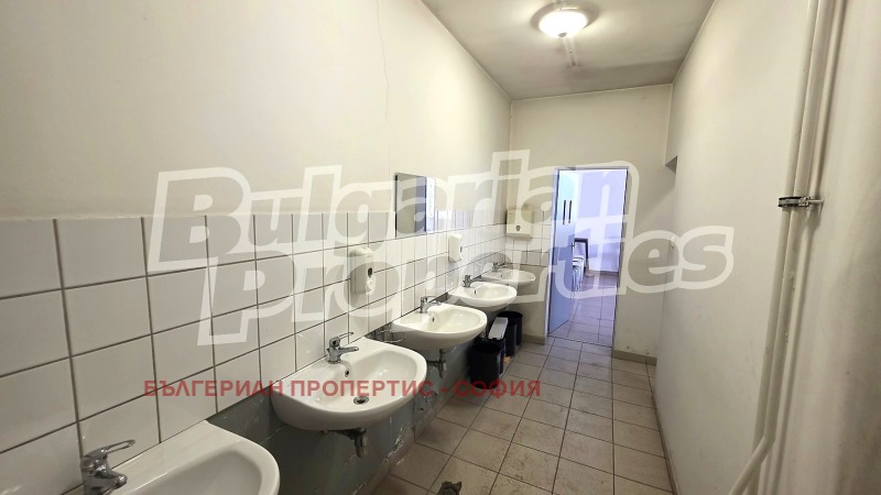 Дава под наем СКЛАД, гр. София, Хаджи Димитър, снимка 17 - Складове - 52704835