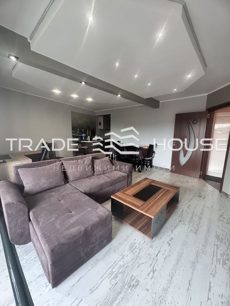 Do wynajęcia  1 sypialnia Plowdiw , Centar , 67 mkw | 83942863