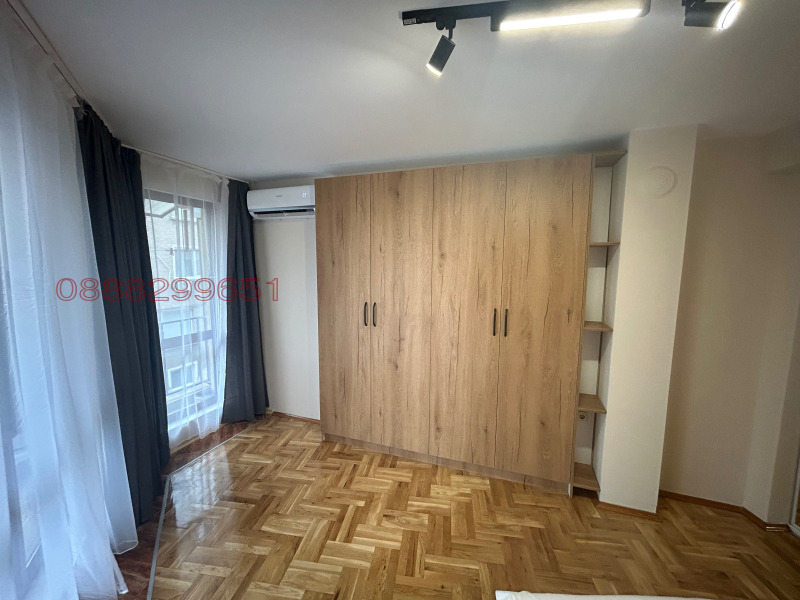 Дава под наем 2-СТАЕН, гр. Шумен, Пожарната, снимка 4 - Апартаменти - 53412434