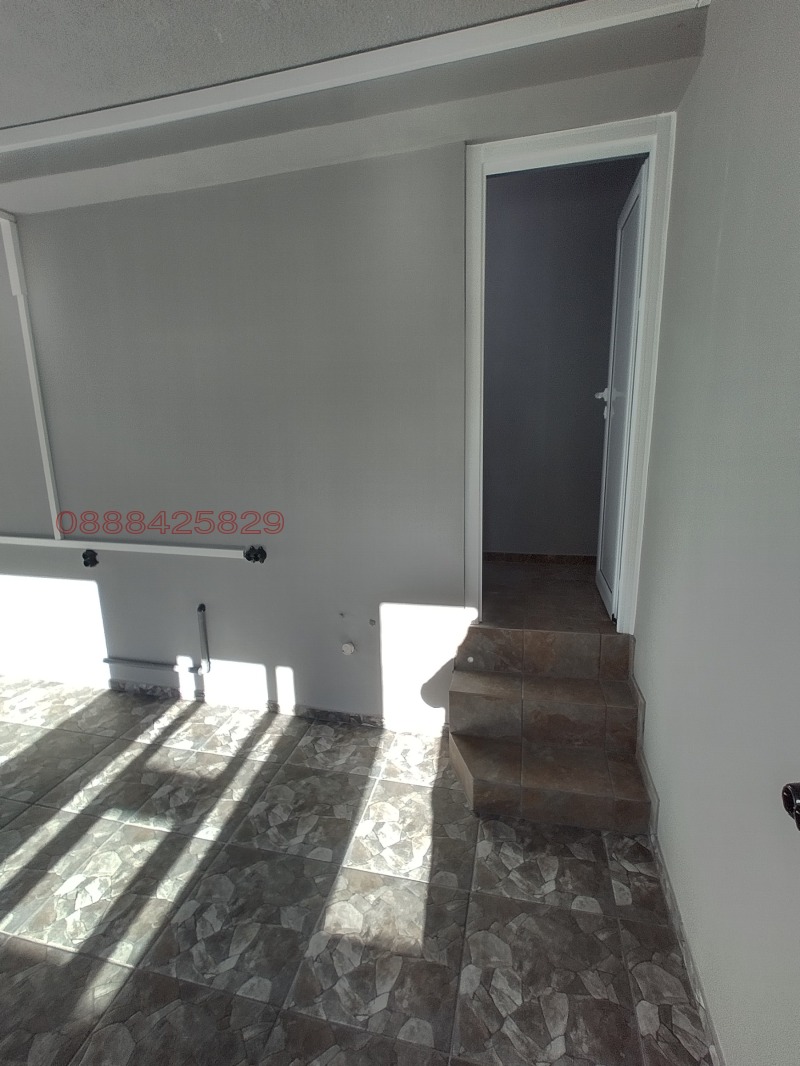 Дава под наем МАГАЗИН, гр. Перник, Пригаров район, снимка 4 - Магазини - 52769892