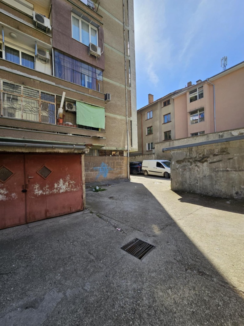 Da affittare  Box auto Stara Zagora , Tsentar , 20 mq | 35291262 - Immagine [2]