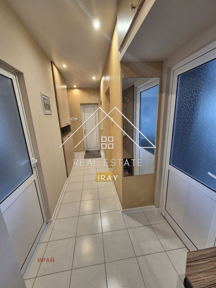 Дава под наем  Многостаен град Стара Загора , Център , 100 кв.м | 49186887 - изображение [12]