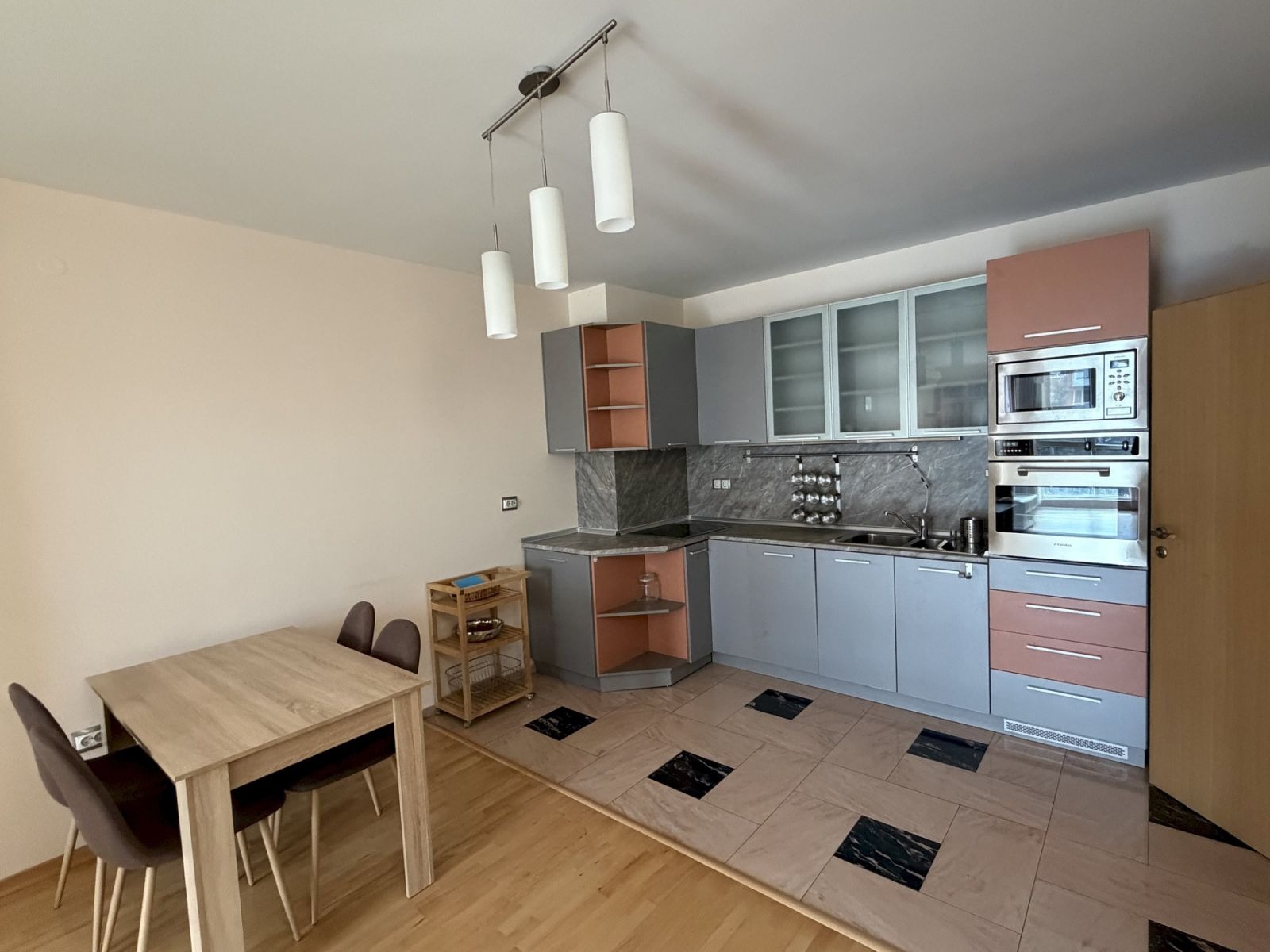 ���� ��� ���� 3-����� | Imot.bg � ����������� 4