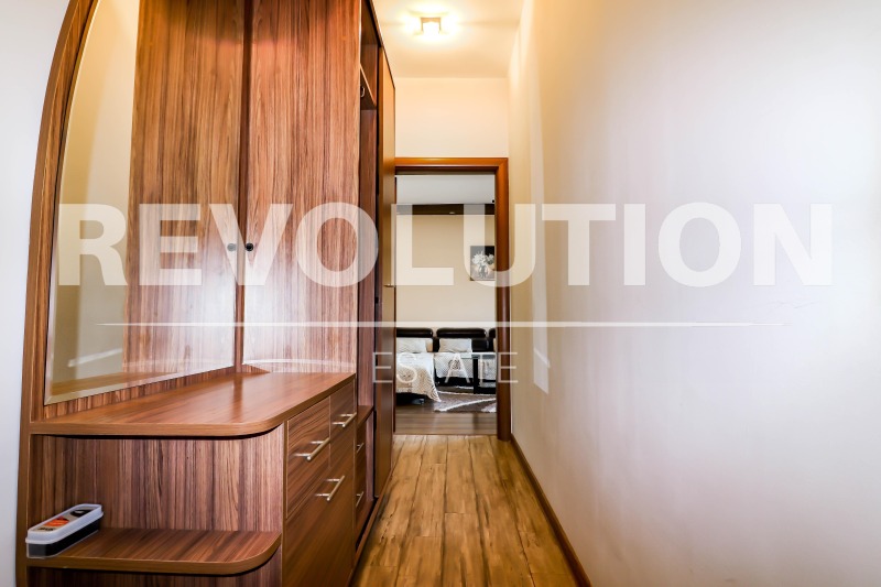 Дава под наем 3-СТАЕН, гр. Варна, ВИНС-Червен площад, снимка 7 - Апартаменти - 51059568