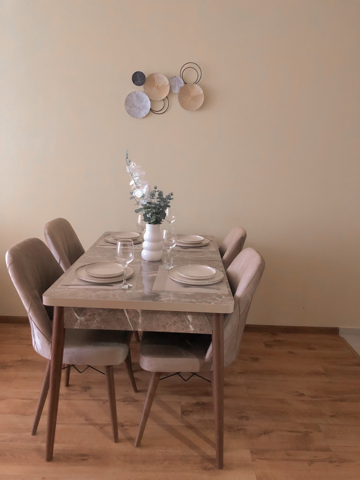 Дава под наем 2-СТАЕН, гр. Варна, Окръжна болница-Генерали, снимка 8 - Апартаменти - 54250075