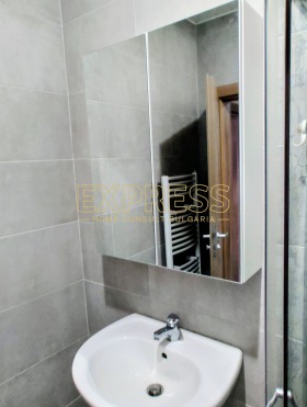 ���� ��� ���� 3-����� | Imot.bg � ����� ������ 8