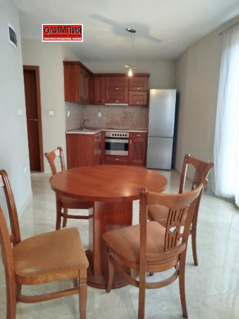 Para alugar  1 quarto Pleven , Chirok centar , 75 m² | 35973593