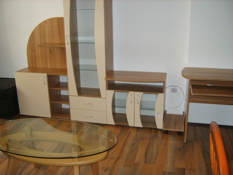 Дава под наем 2-СТАЕН, гр. София, Център