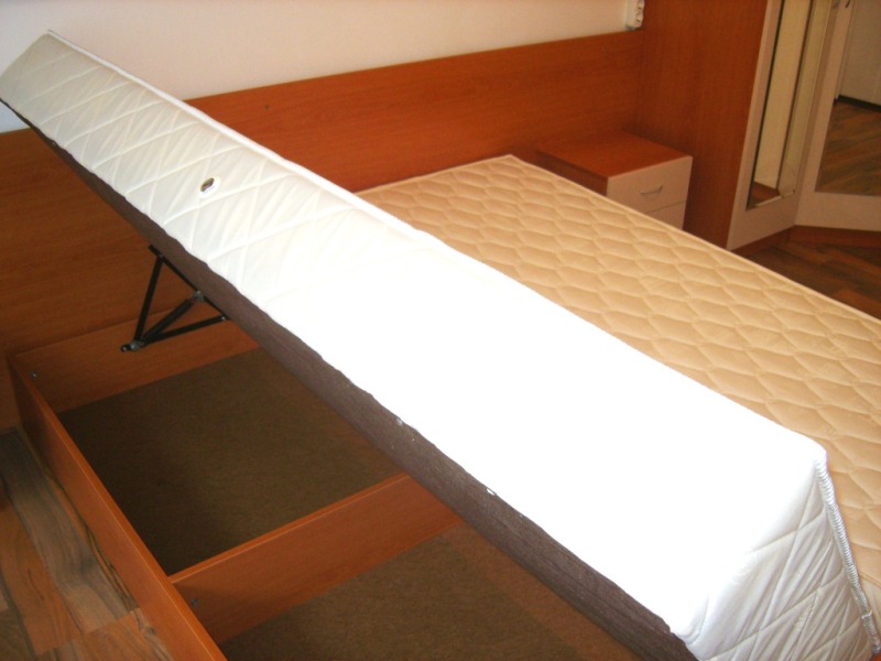 Дава под наем 2-СТАЕН, гр. София, Център, снимка 8 - Апартаменти - 53559601