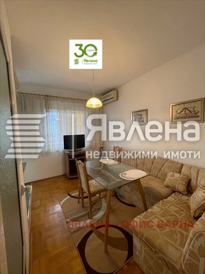Дава под нем  3-стаен, град Варна, ВИНС-Червен площад •  600 EUR • ID 78193032 — holmes.bg - [1] 