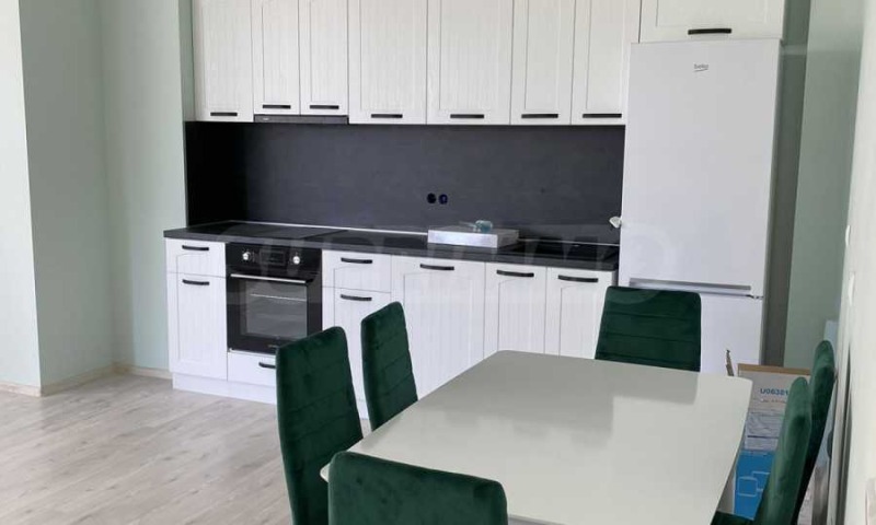 Дава под наем 3-СТАЕН, гр. Варна, Бриз, снимка 2 - Апартаменти - 52991518