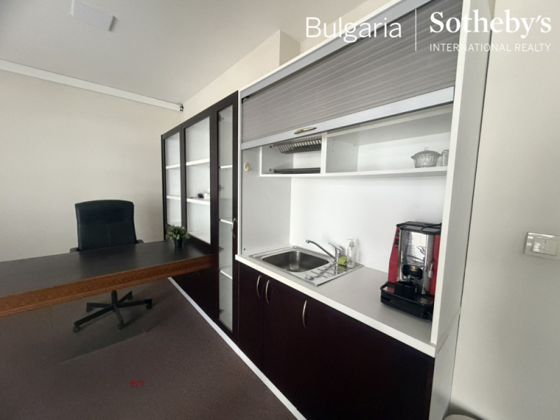 Дава под наем МАГАЗИН, гр. София, Витоша, снимка 8 - Магазини - 53379205