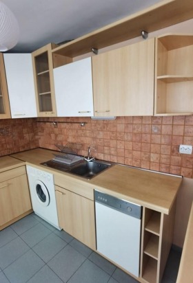 ����� ���� ��� ���� 3-�����,���� �����, ����������� ������>