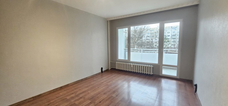 Дава под наем 2-СТАЕН, гр. София, Света Троица