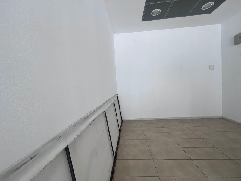 Te huur  Kantoor Sjumen , Tsentar , 40 m² | 98673875