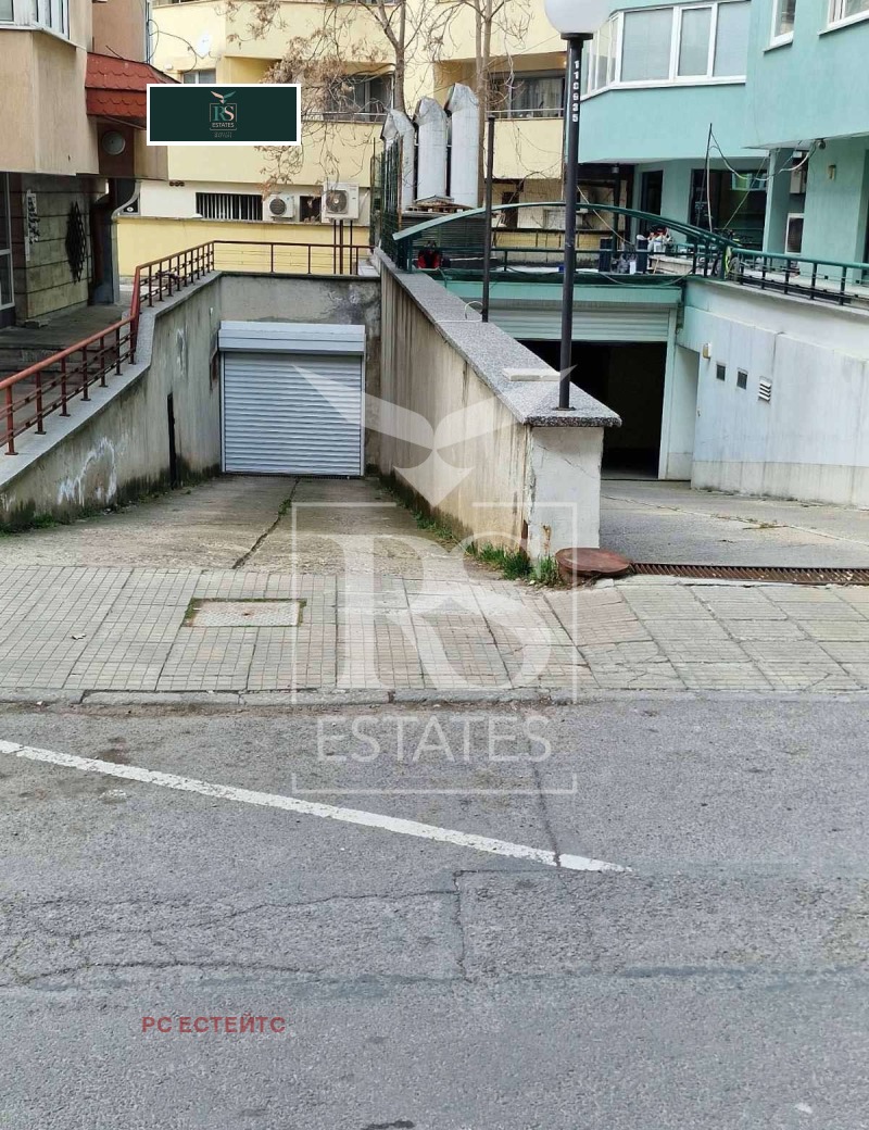 Para alugar  Garagem Sofia , Lozenec , 15 m² | 65954640 - imagem [3]