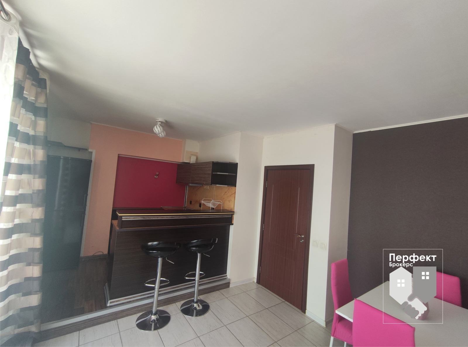 Дава под наем 2-СТАЕН, гр. Велико Търново, Колю Фичето, снимка 2 - Апартаменти - 53756603