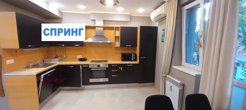 Προς ενοικίαση  1 υπνοδωμάτιο Σοφηια , Μεδητσηνσκα ακαδεμηια , 72 τ.μ | 53638556
