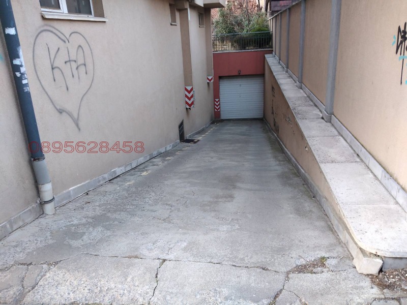 Дава под наем ГАРАЖ, ПАРКОМЯСТО, гр. София, Редута, снимка 4 - Гаражи и паркоместа - 53136241