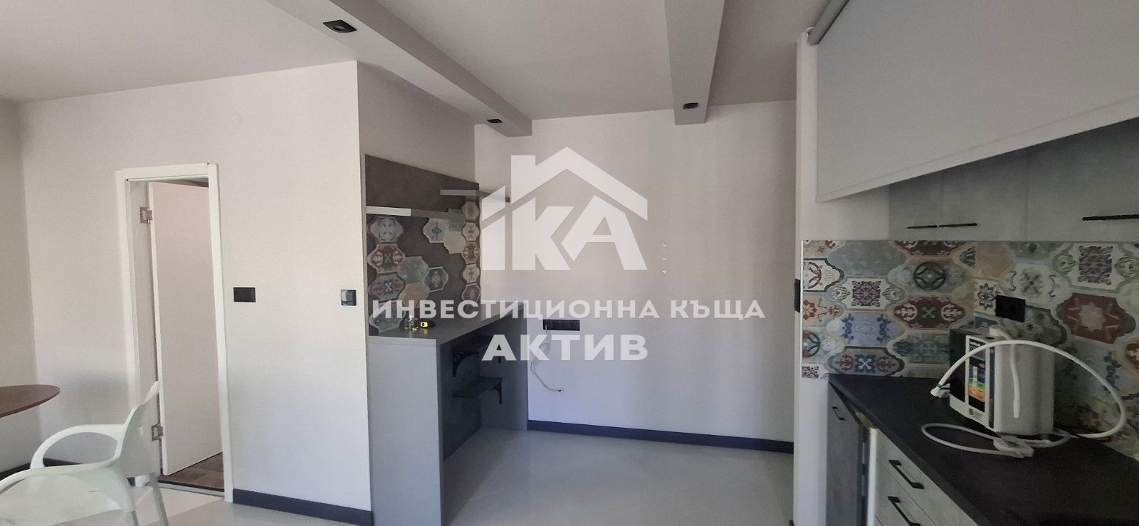Дава под наем ОФИС, гр. Пловдив, Център, снимка 10 - Офиси - 55539427