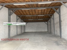 Stockage Indoustrialna zona - Sever, Plovdiv 1