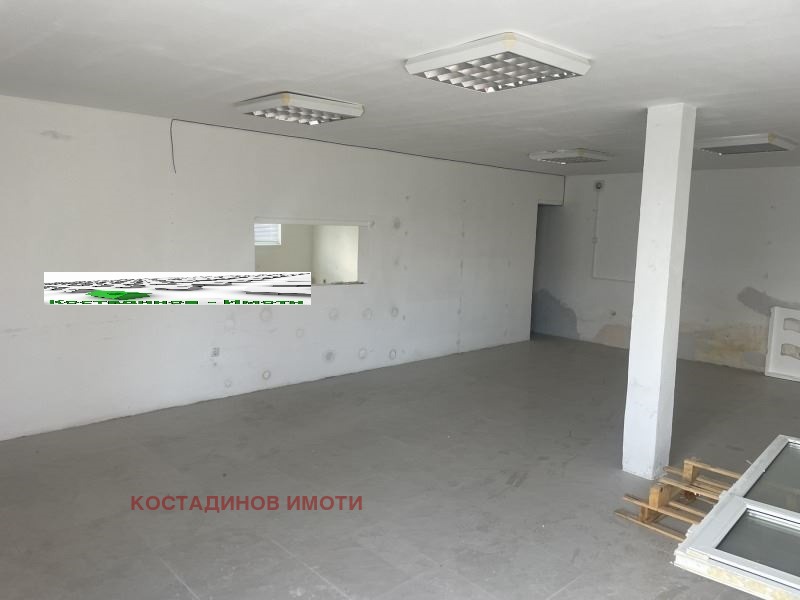 En renta  Almacenamiento Plovdiv , Industrialna zona - Sever , 140 metros cuadrados | 79250149 - imagen [6]