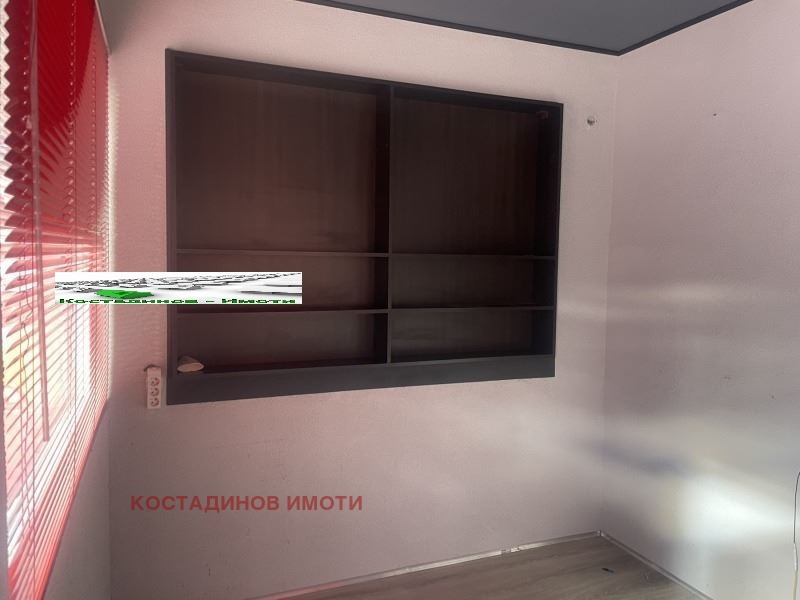 K pronájmu  Úložný prostor Plovdiv , Industrialna zona - Sever , 140 m2 | 79250149 - obraz [9]