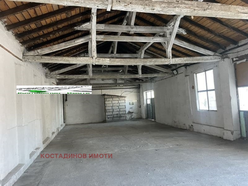 K pronájmu  Úložný prostor Plovdiv , Industrialna zona - Sever , 140 m2 | 79250149 - obraz [4]