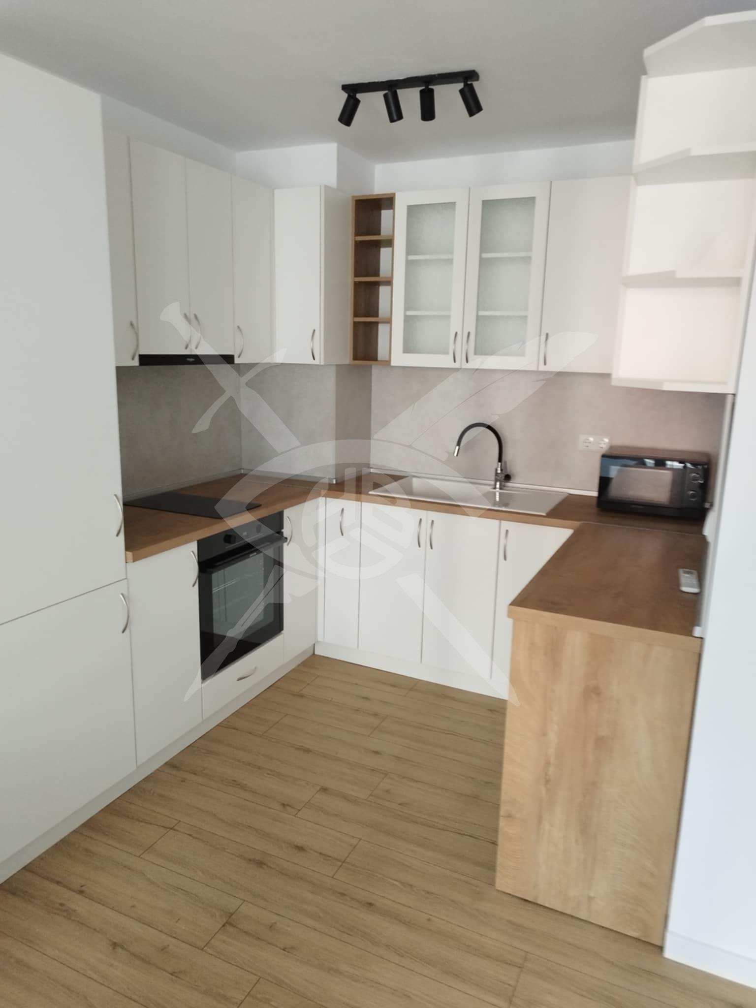 Дава под Наем 3-СТАЕН | Imot.bg — изображение 1