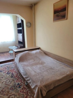 1 quarto Suhata reka, Sofia 5