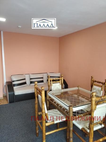 Дава под наем 2-СТАЕН, гр. Варна, Левски 1