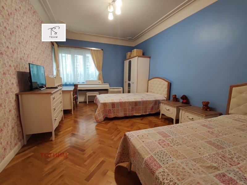 Til leie  2 soverom Sofia , Tsentar , 112 kvm | 47878618 - bilde [14]