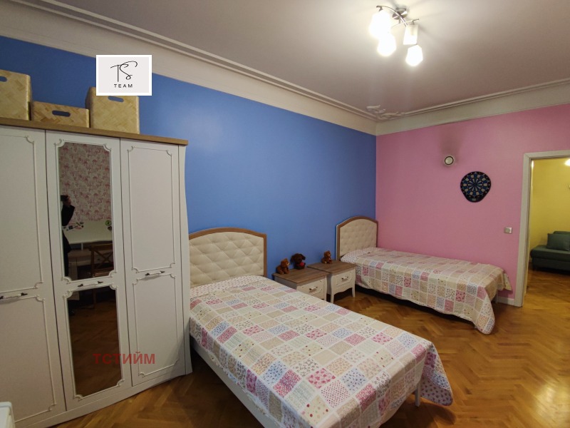 Til leie  2 soverom Sofia , Tsentar , 112 kvm | 47878618 - bilde [13]