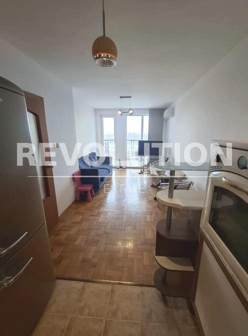 Дава под наем 3-СТАЕН, гр. Варна, ВИНС-Червен площад, снимка 3 - Апартаменти - 53201762