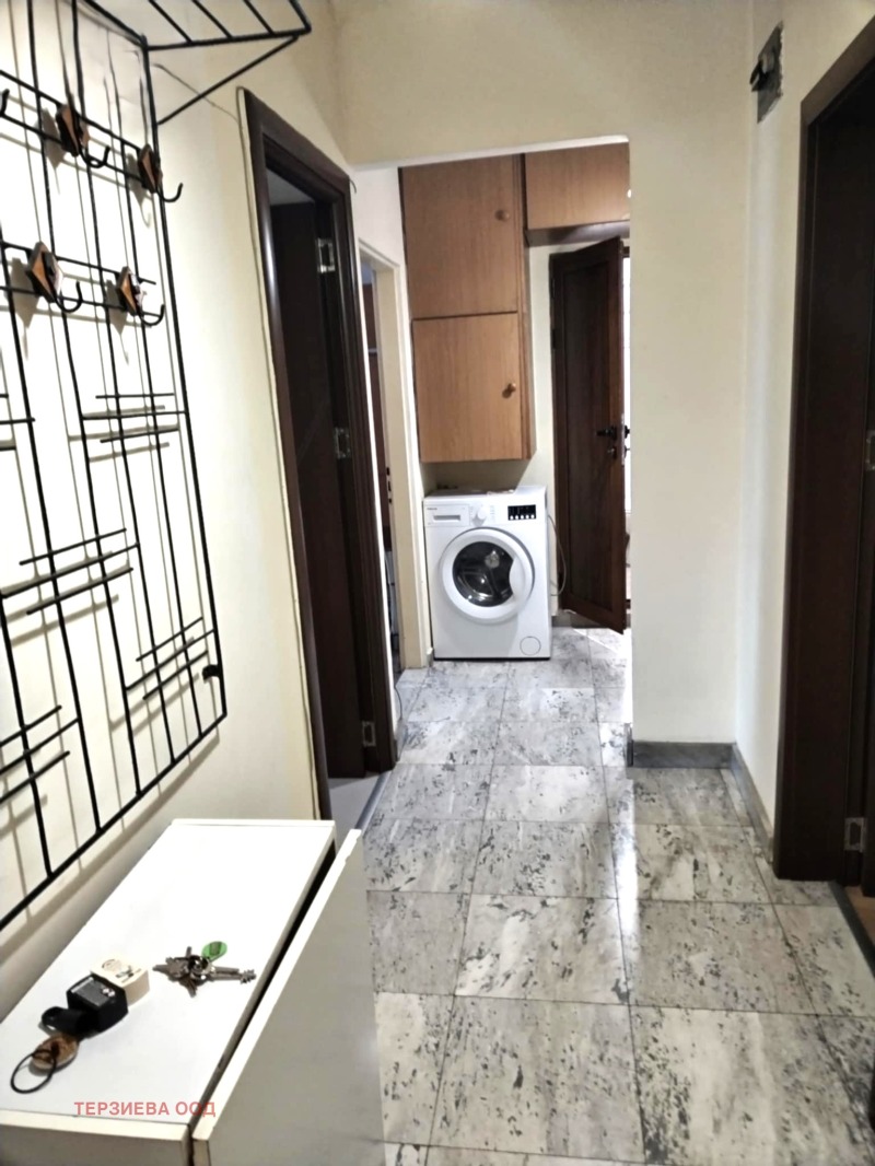 Дава под наем 4-СТАЕН, гр. Стара Загора, Център, снимка 11 - Апартаменти - 53076289