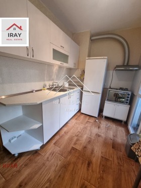 ���� ��� ���� 3-����� | Imot.bg � ����� ������ 8