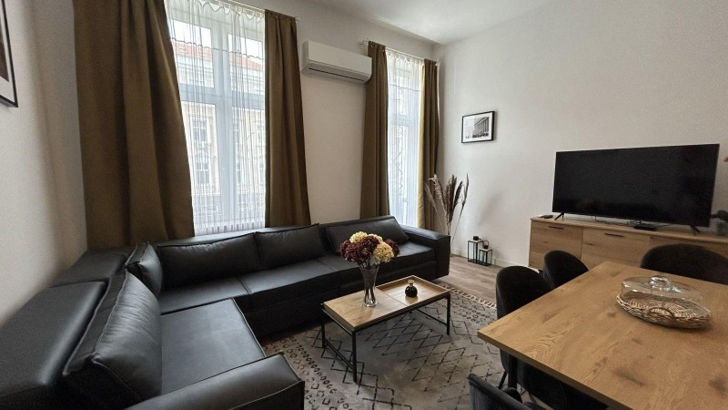 Дава под наем 2-СТАЕН, гр. София, Център